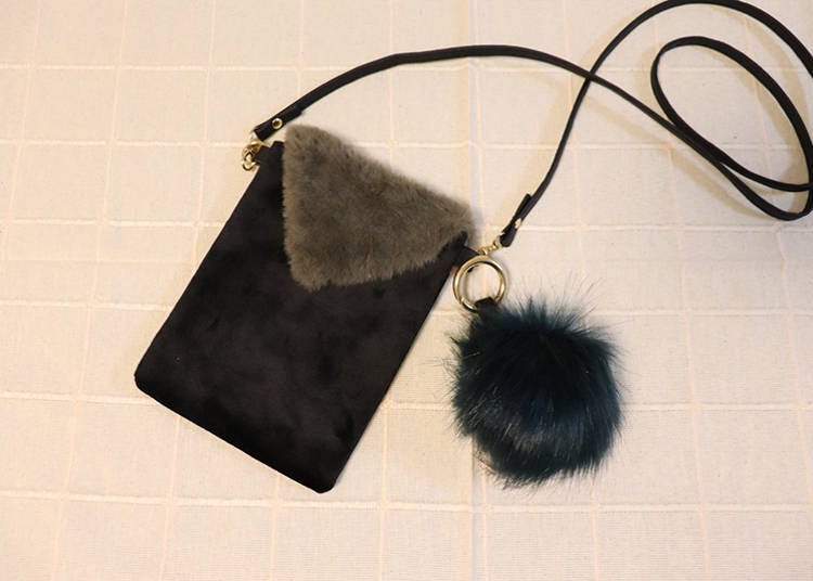 Velour Fur Mini Shoulder Bag (left) / F Fur Deep Color Charm (right), 300 yen each + tax