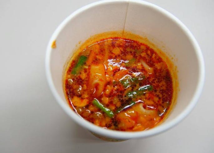 検証 コンビニ辛ウマグルメを食べ比べ 辛党中国人女性が認めた辛ウマno 1はどれだ live japan 日本の旅行 観光 体験ガイド