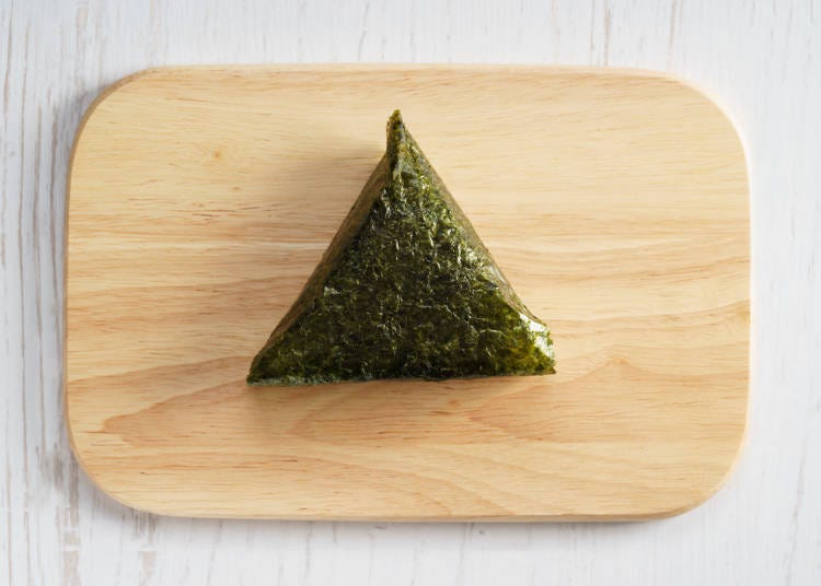 The title of the most popular budget-friendly food goes to "Convenience Store Onigiri (Riceballs)"!
