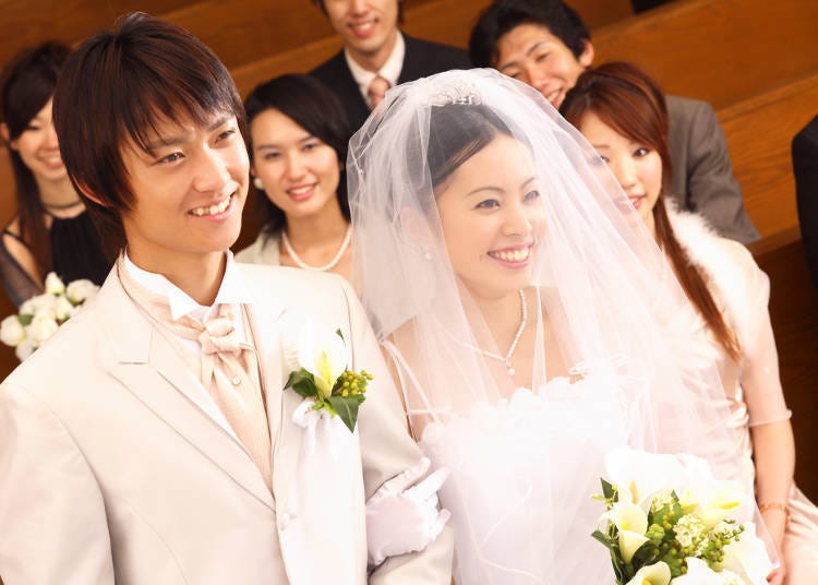 Жена брата японки. Жених и невеста Япония. Свадьба в Японии. Традиционная свадьба в Японии. Свадьба в Японии современная.