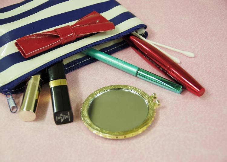 Makeup For Touch-ups Was Essential for Women in Their 20s