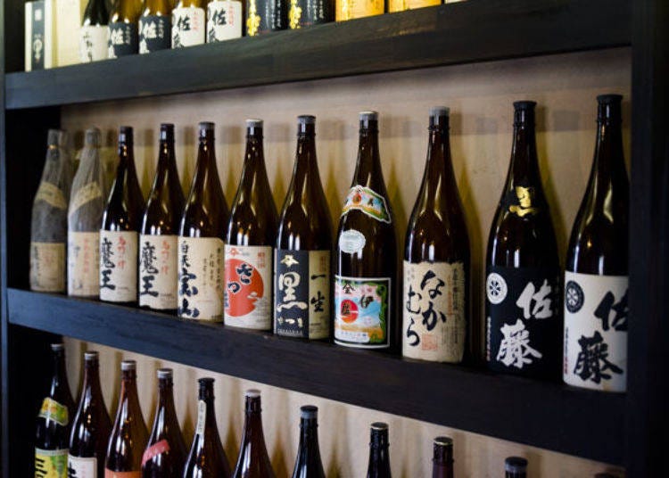 A large variety of drinks lines up in the store. Especially the selection of shochu is amazing!