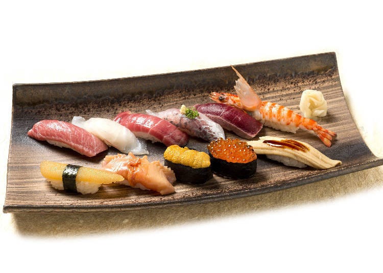 用從築地市場直送的新鮮魚貨所捏出來的江戶壽司的老店『築地玉壽司』