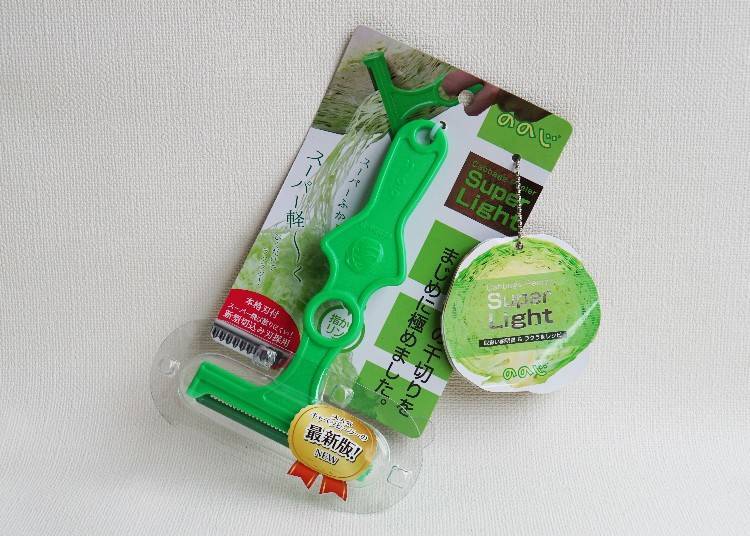 NONOJI (ののじ) Cabbage Shredder – 1,000 yen (excluding tax) Size: 9.6×1.6×17.6cm