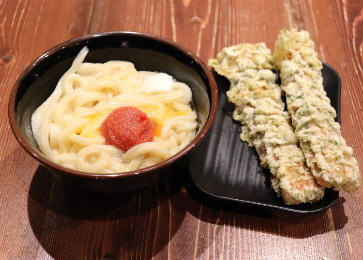 「明太子蛋烏龍麵」（めんたま）小510日圓、大610日圓/「炸竹輪」（ちくわ天）一根100日圓（皆不含稅）