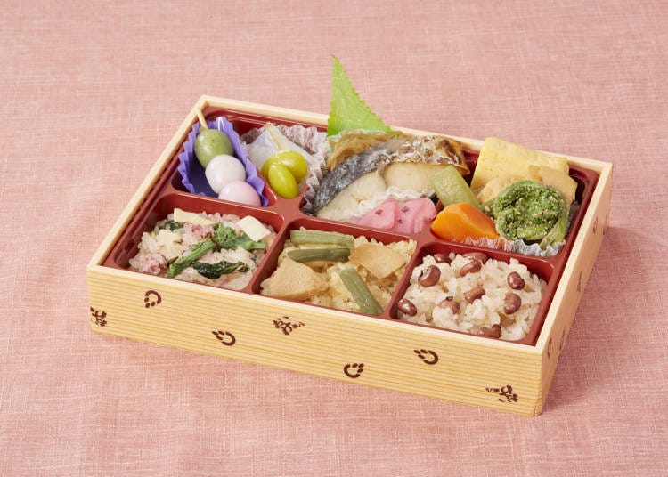 Even their name matches the season! This obento is from Sakura Yonehachi