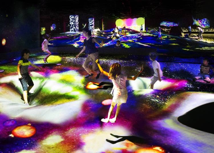 © teamLab