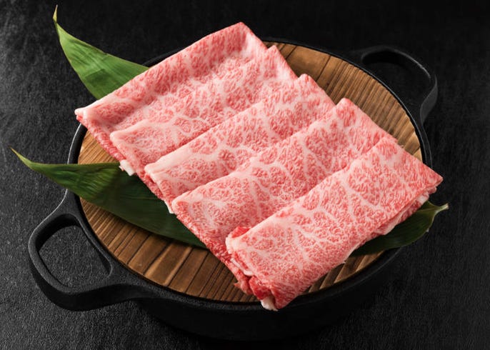 和牛 と 国産牛 の違いって 意外と知らない食材の違いを人気店シェフに聞いてみた Live Japan 日本の旅行 観光 体験ガイド