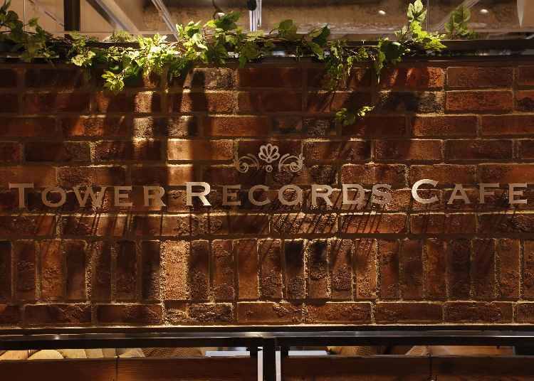 日本のミュージックカルチャーを感じて、すぐにシェアできる「TOWER RECORDS CAFE 渋谷店」