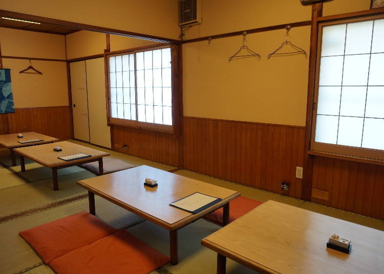店内设置有宽敞的和室座位区,也很适合作为聚餐场地