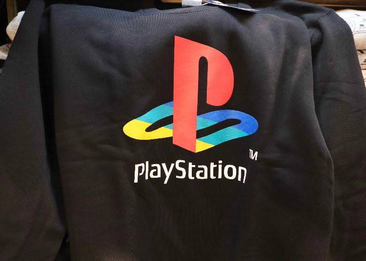 PlayStation LOGO帽T（不含稅5000日圓）