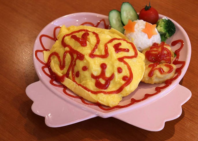メイドカフェで定番のおまじないセリフやフレーズは ゼロから分かる メイドカフェの楽しみ方 講座 Live Japan 日本の旅行 観光 体験ガイド