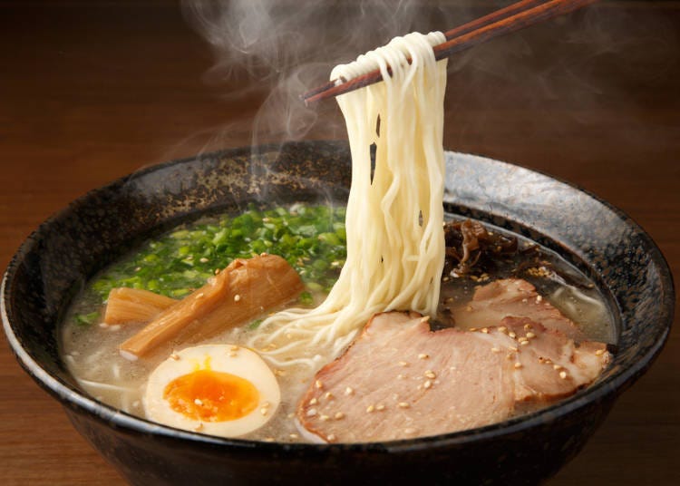 拉麵日文教學①表達麵硬度的用語「超級軟」到「鐵絲般硬」