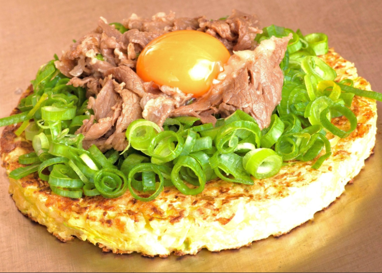 Gyu-tama (beef with egg), ¥1270 (tax included)