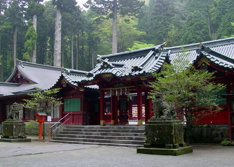 ■Representing Hakone as a prime power spot! An early morning visit to the Hakone Shrine