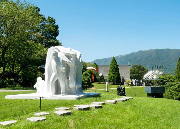 ■An outdoor museum with a plethora of artworks: The Hakone Open-Air Museum