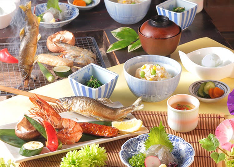 신선한 재료를 이용해 만든 일본 요리