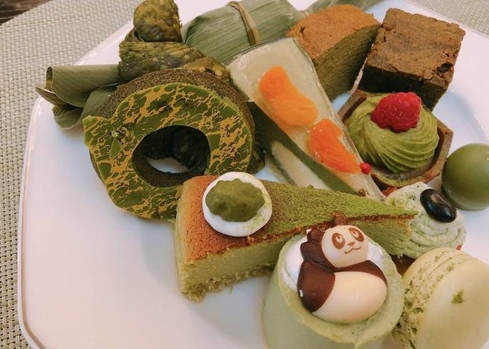 抹茶スイーツ25種類が食べ放題 リッチな空間で贅沢抹茶づくしはいかが Live Japan 日本の旅行 観光 体験ガイド