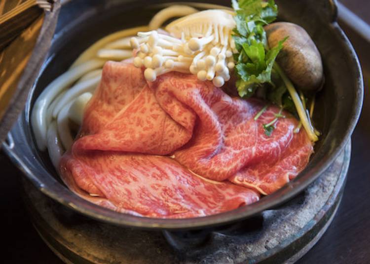▲와규의 압도적인 비주얼! 조밀한 마블링 또한 식욕을 자극한다.