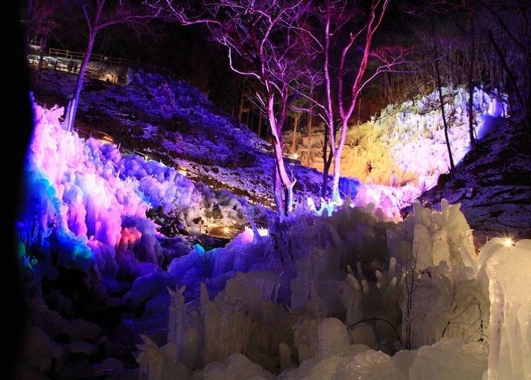 Winter in Chichibu: The Majestic Ice World of Ashigakubo-no-Hyochu