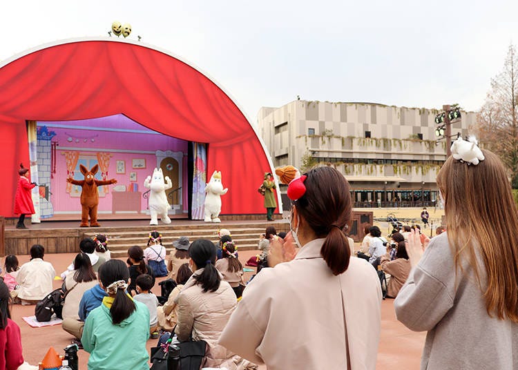 Emma's Theater - Dance With the Moomins!