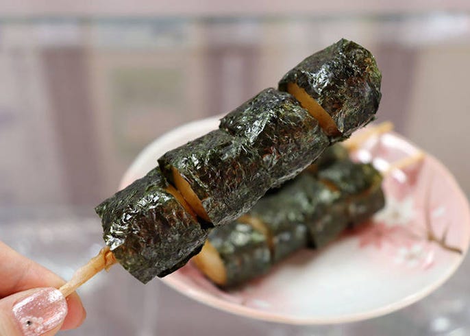 高尾山で食べるべき 名物団子 おすすめ4選 絶景を見ながら食べ比べしたい人気だんごはコレ Live Japan 日本の旅行 観光 体験ガイド