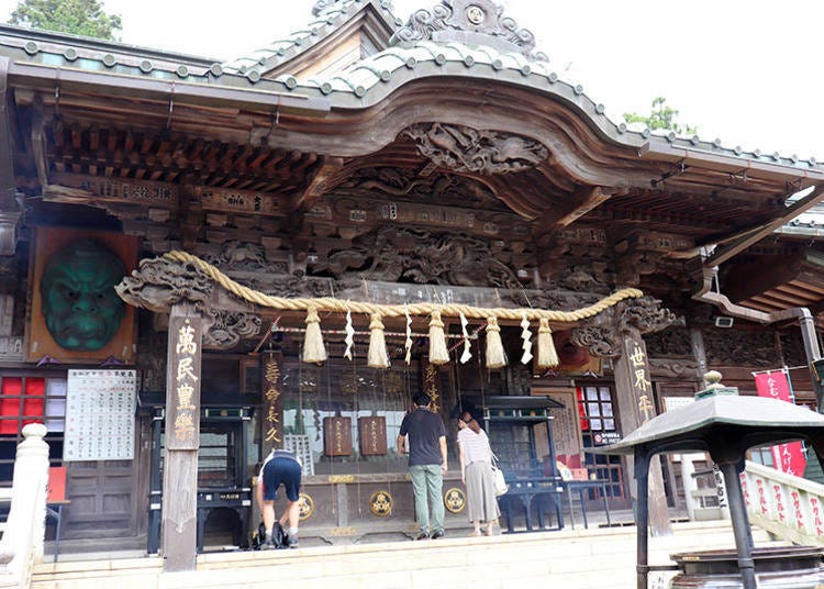 The central power spot of Mt. Takao is the Great Main Hall