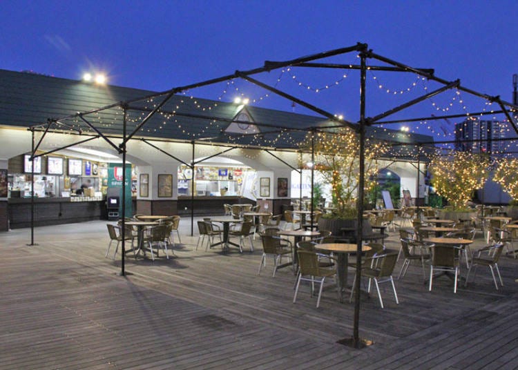●Aozora Craft Beer Garden: Rooftop restaurant on the eighth floor