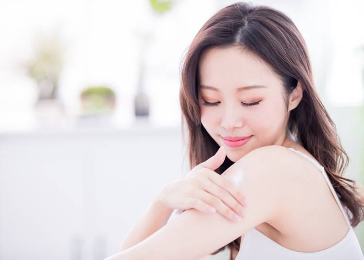 4. Anessa Perfect UV Sunscreen Skincare Milk 60ml (Sun care)