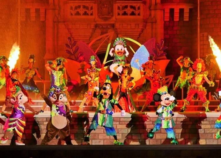 【東京ディズニーランド®】炎と水の圧巻のショー『オー!サマー・バンザイ』