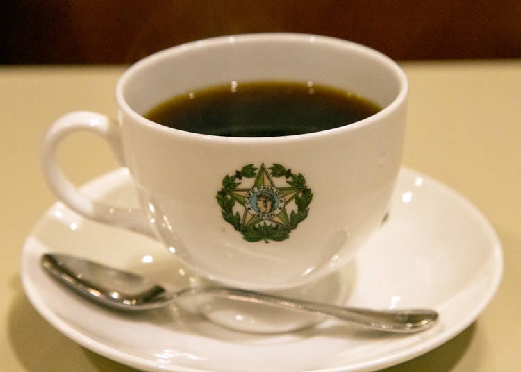「Cafe florestal（森のコーヒー）」，店内使用含税680日元