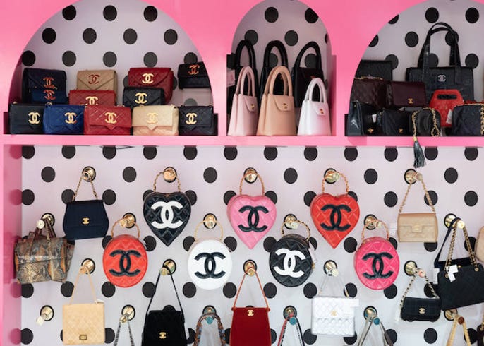 Amore Vintage Tokyo Omotesando Vintage Shopping Secrets Live Japan Travel Guide