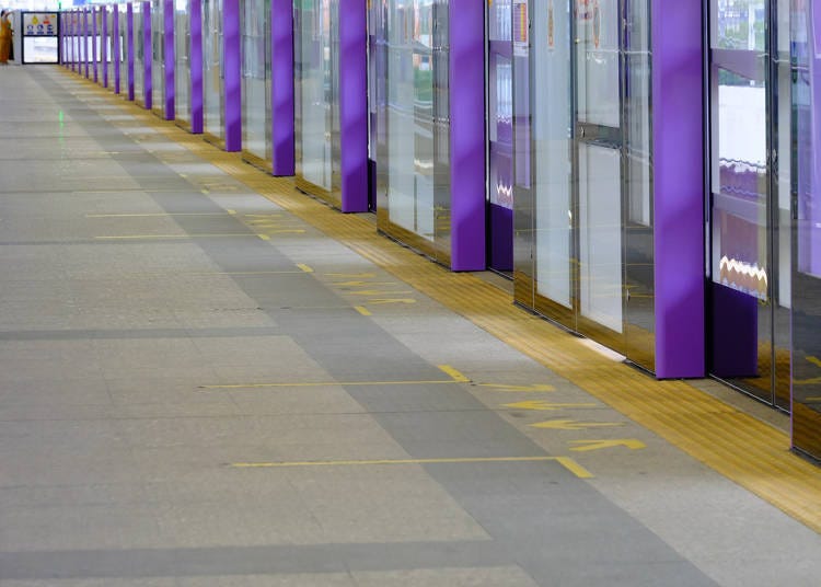 1. Too few platform doors at the station