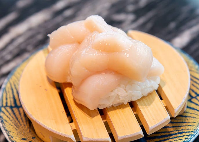 回転寿司 根室花まる 銀座はまるで 北海道の寿司 行列する人気店の味 おすすめネタを堪能してきた Live Japan 日本の旅行 観光 体験ガイド
