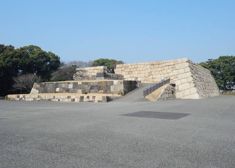 The ruins of the Donjon of Edo Castle, where you can see Japan’s largest donjon