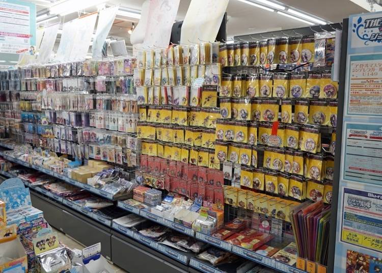 Anime – Manga: Cửa hàng Akihabara Gamers Main Store – Đa dạng và phong phú các sản phẩm liên quan đến anime
