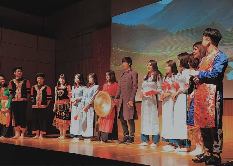 International students showcase their cultures