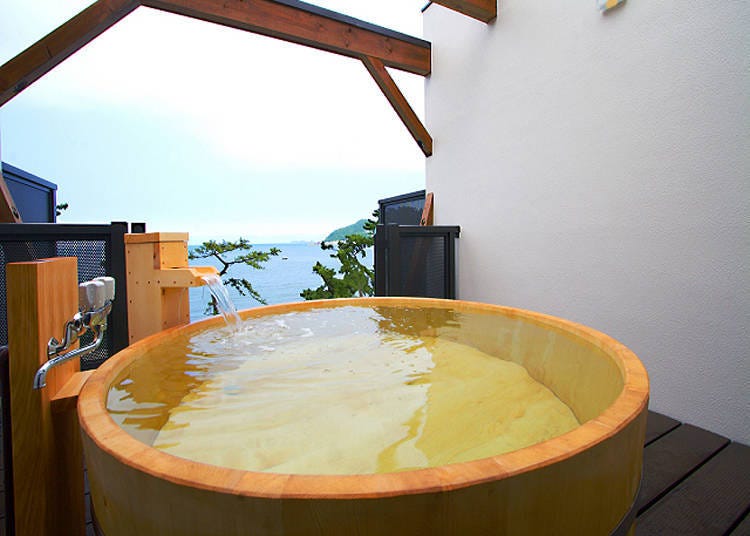 The private bath Kai has a tub made of Japanese umbrella pine