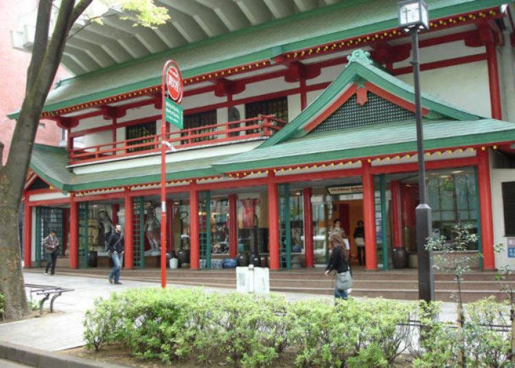 原宿逛街景点19. 能够感受日本文化与传统的特产商店「Oriental Bazaar」