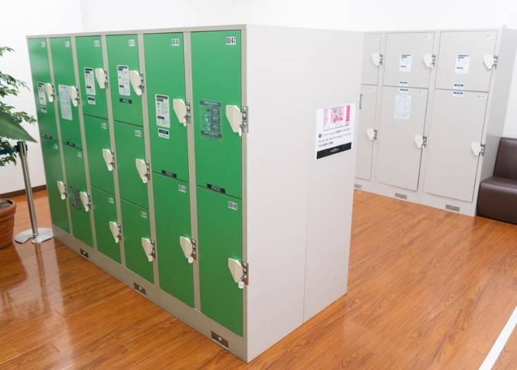 2 locker locations