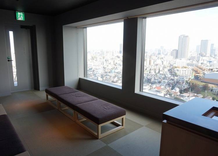 A full view of Shinjuku from the lounge