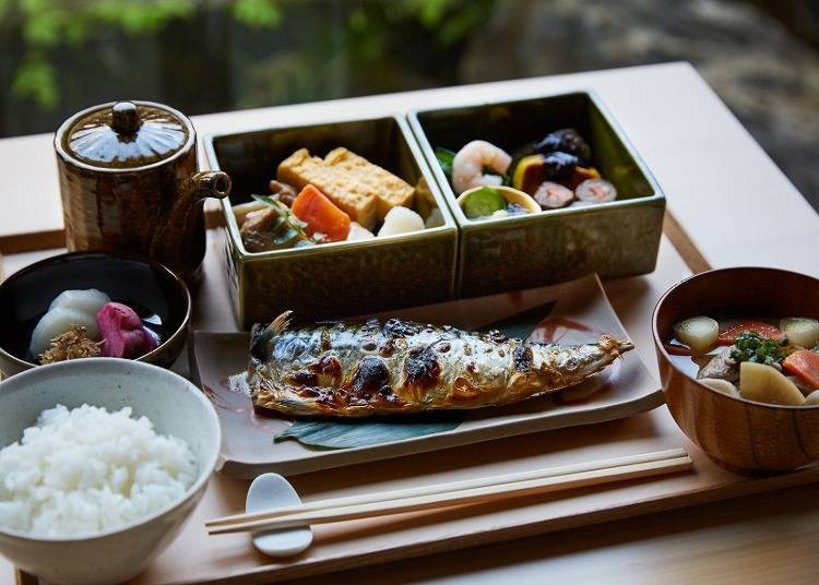 A Japanese-style breakfast. 1800-yen *only available for guests