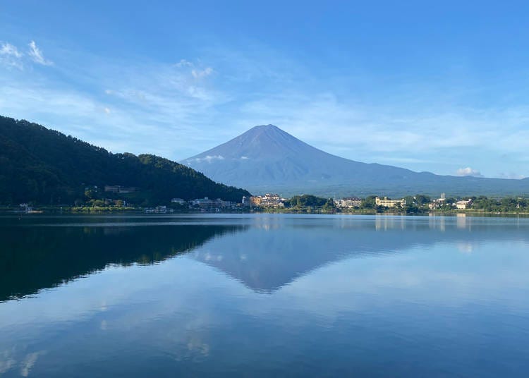 Lake Kawaguchi in the morning