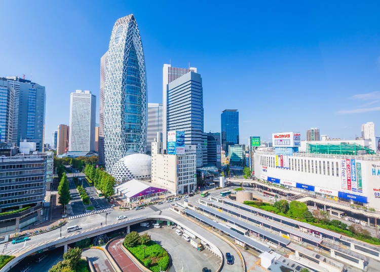 Shinjuku Station West Exit Area (Photo: PIXTA)