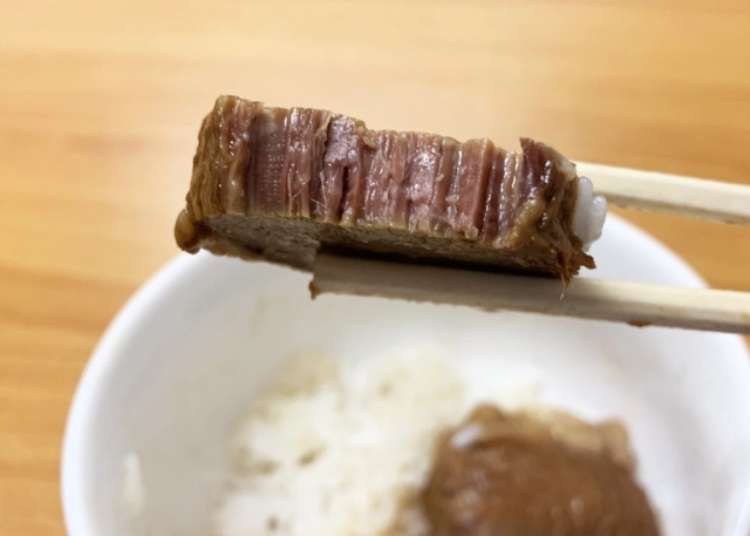 Does US$50 canned wagyu beef make for a great beef bowl? We find out! (Taste test)