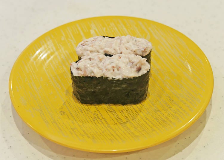 Popular in Nagano Prefecture! “Salad Gunkan Sushi” (100 yen + tax)