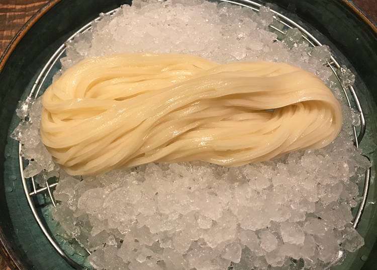 호소멘 (細麺:가는 면)