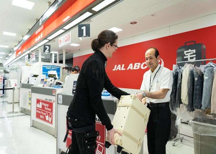일본공항 - 나리타 공항과 하네다 공항에서 제공하는 서비스 모음