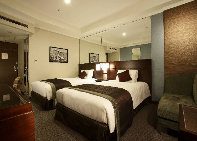 2) All rooms are equipped with a duvet-type bed.