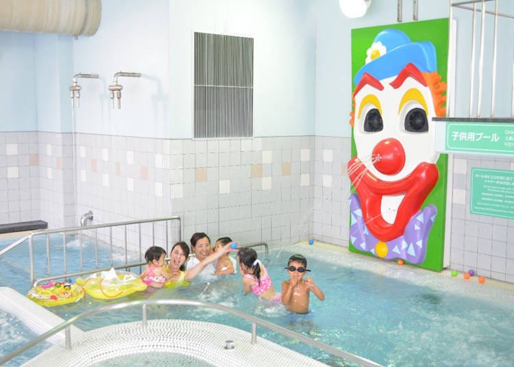 มีสระสำหรับเด็กด้วย